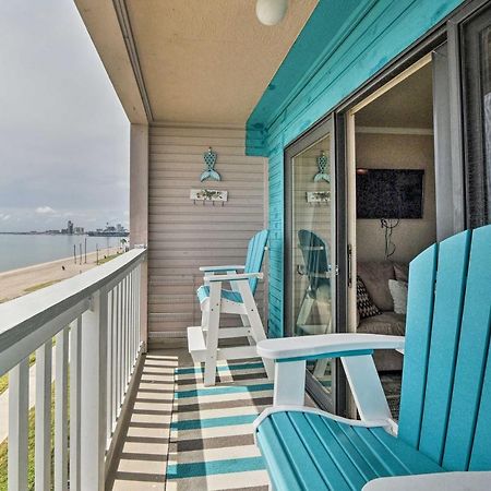 Updated Front Beach Condo With Resort Amenities! Корпус-Кристи Экстерьер фото